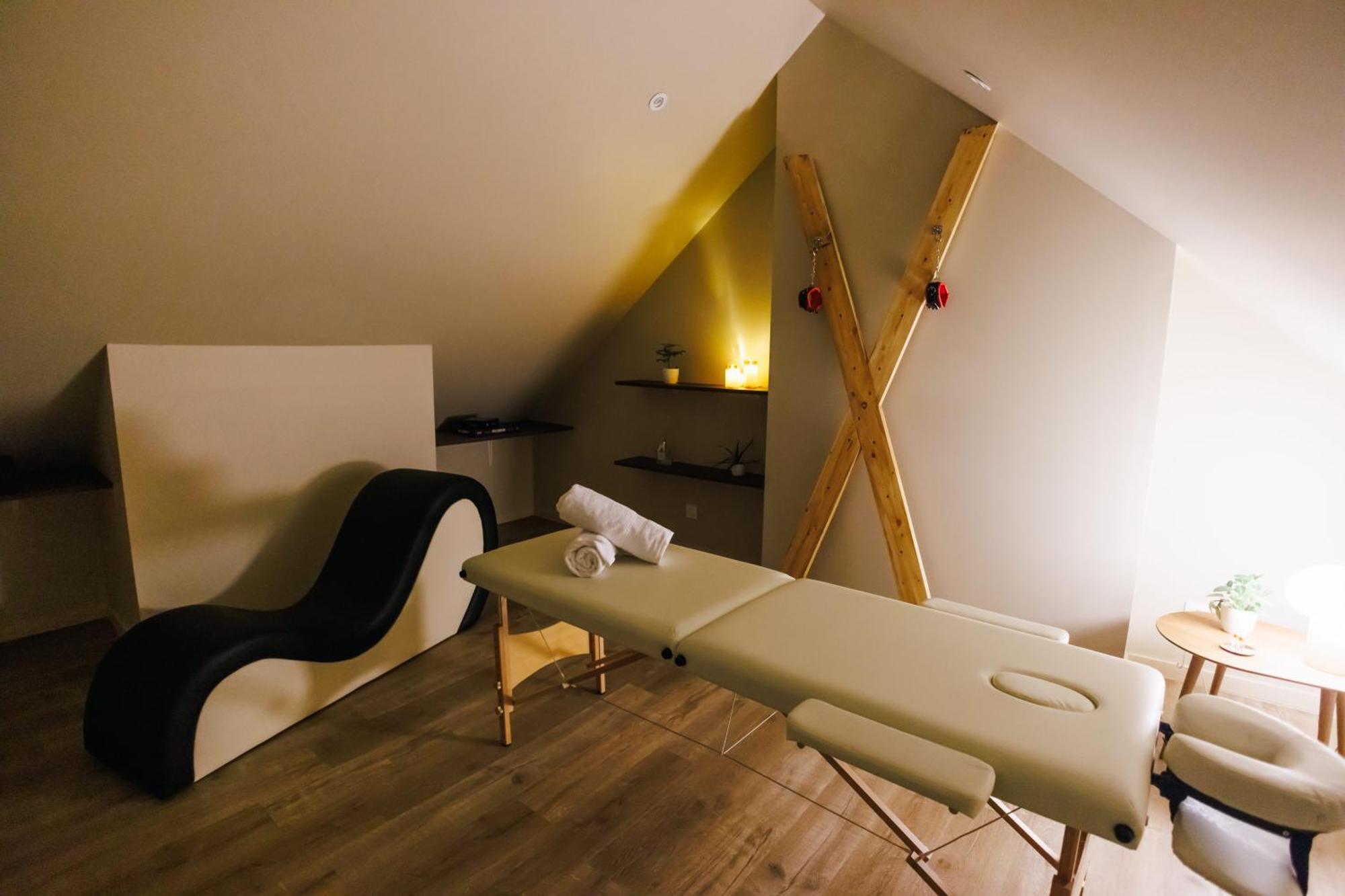 Eden Room - Luxe, Balneo & Sauna Le Mans Dış mekan fotoğraf
