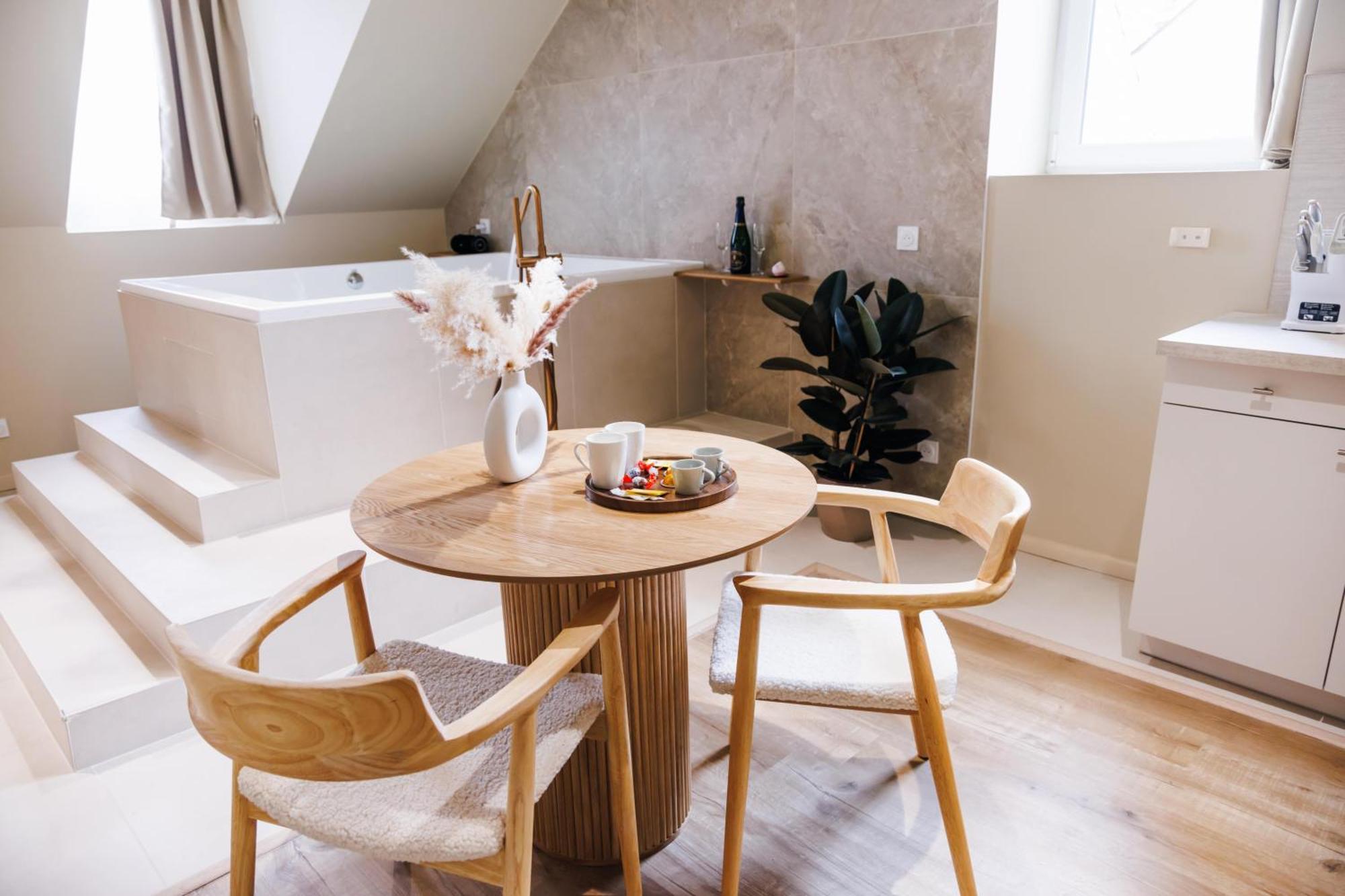 Eden Room - Luxe, Balneo & Sauna Le Mans Dış mekan fotoğraf