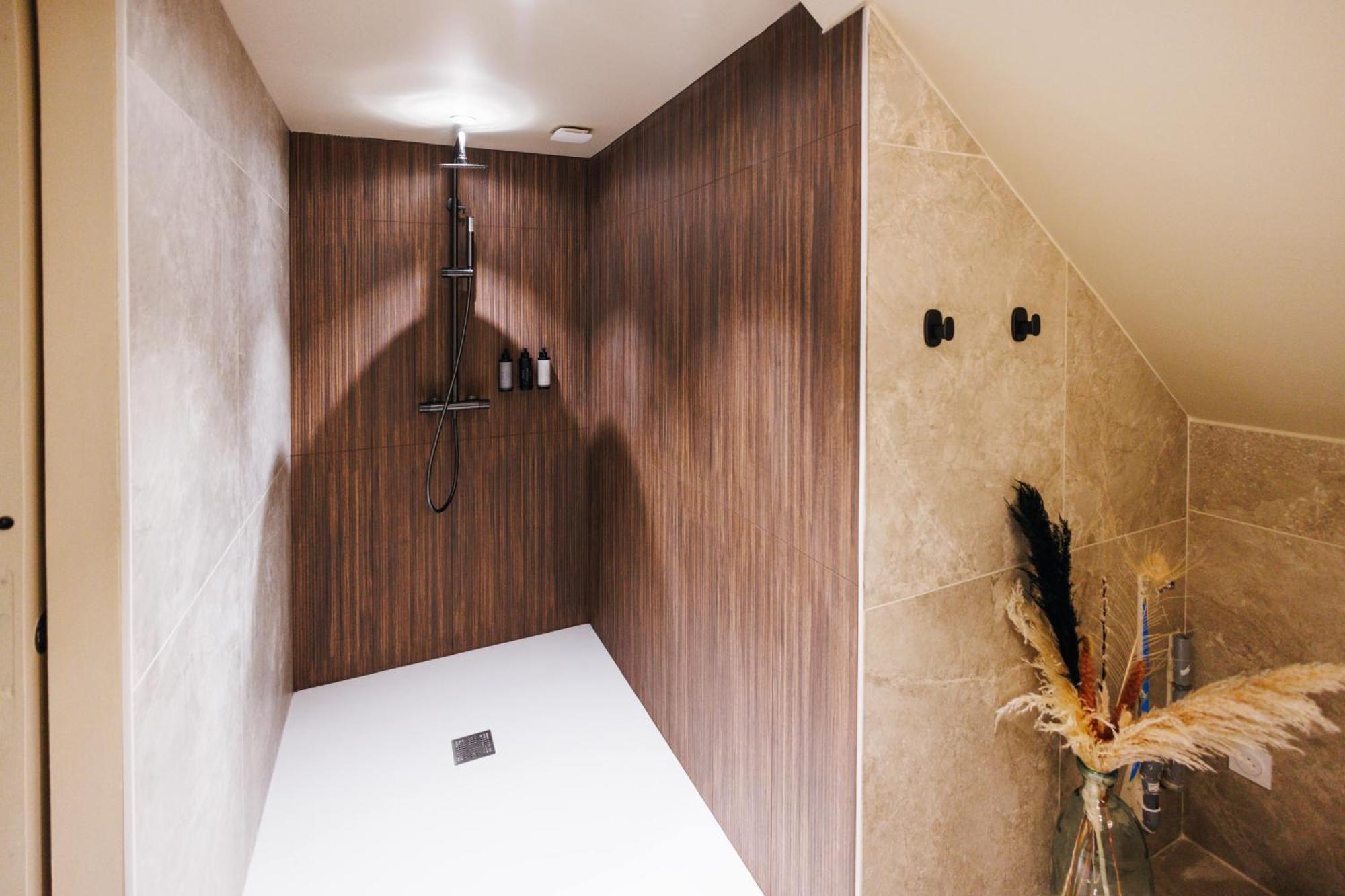 Eden Room - Luxe, Balneo & Sauna Le Mans Dış mekan fotoğraf