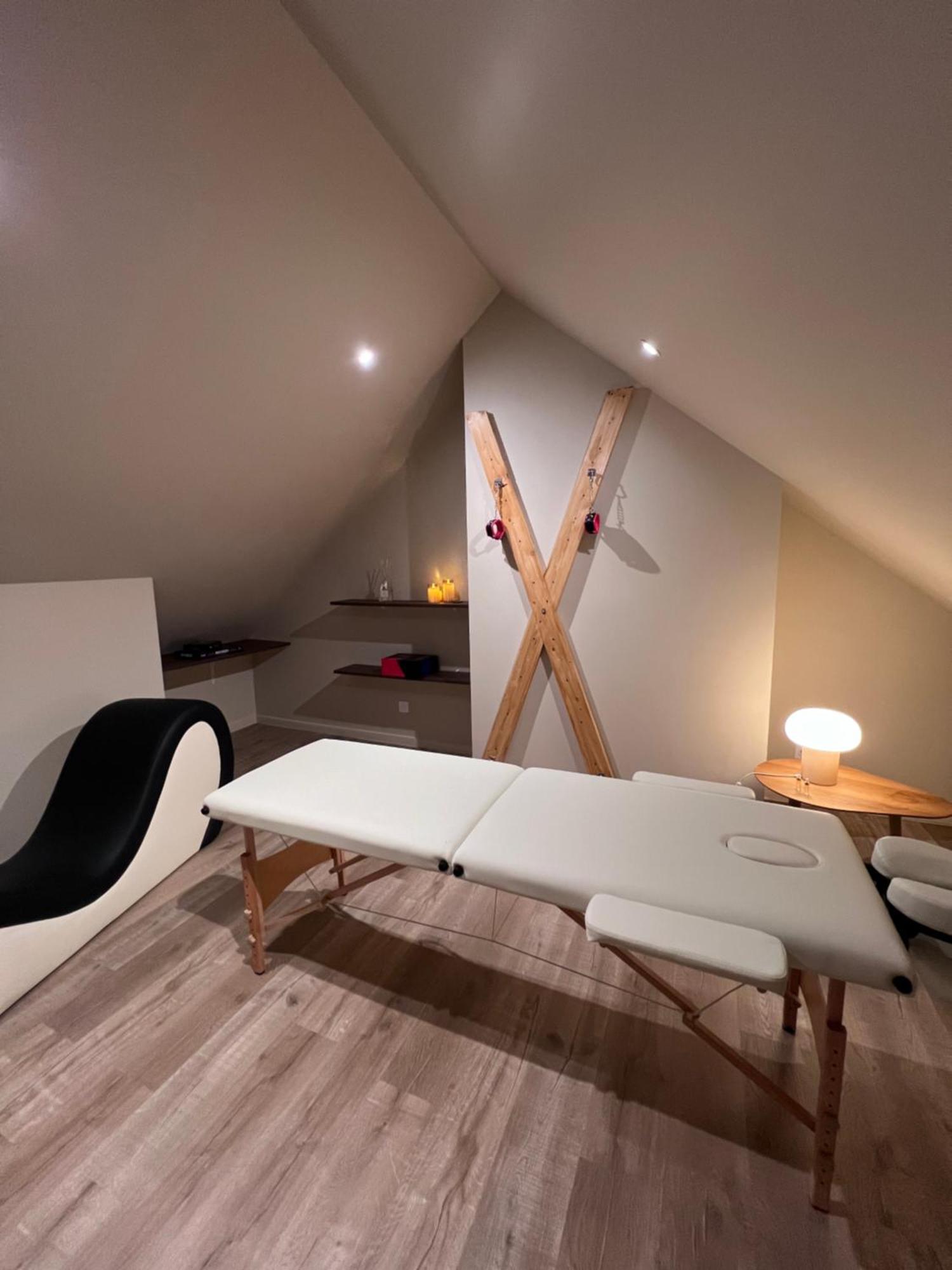 Eden Room - Luxe, Balneo & Sauna Le Mans Dış mekan fotoğraf
